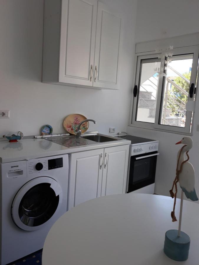 Blue Coral Apartament Velipojë Eksteriør billede